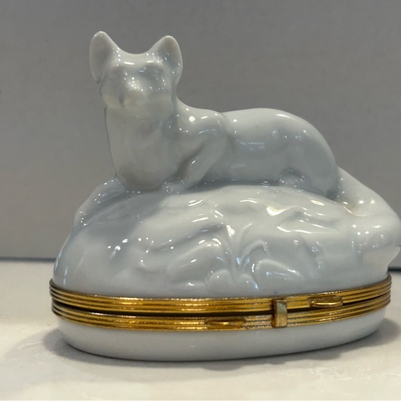 Limoges White Ceramic Fox Trinket Gift Box - Picture 1 of 7